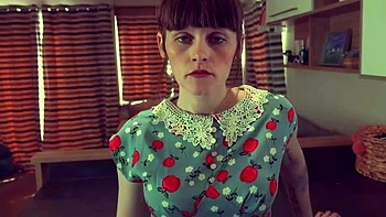 Hot amateur teen girl toying pussy in bed on webcam