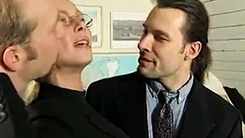 Swedish Blonde Threesome med Eva