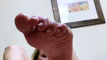 Blonde Teen Solo Masturbating On Webcam