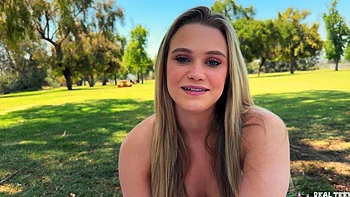 Chloe Rose fucks with a regular guy turned pornstar Shawn Alff in the bedroom.