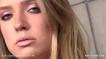 Twin lookalike Gabbie Carter, Giselle Palmer hop on a thick dick