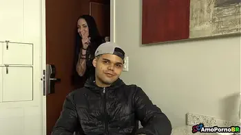 Elisa Sanches fodeu com fã e pediu pra gozar na boca