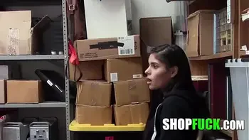 Special Christmas Gift: Santa Caught And Fucked A Skinny Teen Thief - SHOPFUCK