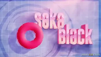 Gilf Crashes Pool Party / Brazzers  / download full from http://zzfull.com/seen