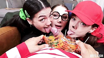 Aesthetic dick-riding with hot brunettes Jade Valentine and Bella Blu