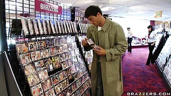 Adorable hotties Lezley Zen and Shyla Stylez fuck with a shared lover