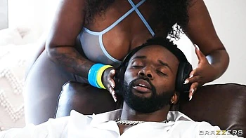 Curly-haired ebony chick Rayne Carter rammed by white penis