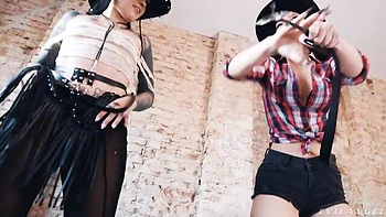 Kristy Black and Morea Black both love intensive anal games