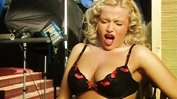 Blonde model with red lips Mona knows how to give a blowjob