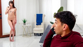 Good fuck in the missionary pose with a young and hot Lana Smalls