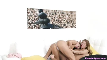 Awesome pussy-licking session with a gorgeous beauty Chrissy