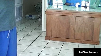 Erotic chick - its cleo sex - Its Cleo Live