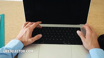 Nelly and Nelly's brunette sex