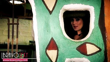 Carmen Croft's mexico video by Bravo Models
