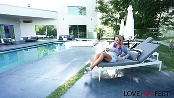 Love Her Feet featuring Nikki Sexx's foot goddess scene