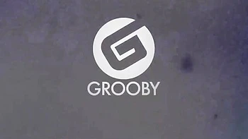 Queen bee's masturbate sex