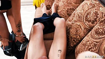 Sky Wonderland and Izi Blu's cowgirl porn by Brazzers Exxtra