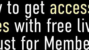 Crazy Penny's petite scene