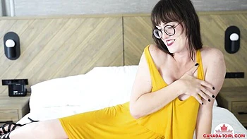 Looking-good Pleasure at lingerie dirt