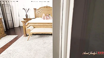 Provocative Maddie Cross - mature stepmom clip - Aunt Judys XXX