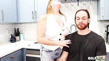 Micky Lynn and Cali Deep's hair dresser sex by GilfAF