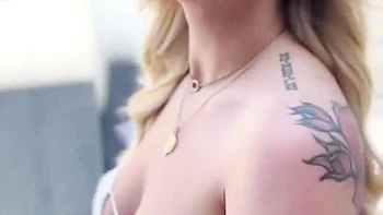 Sweet Kali Roses at fetish sex