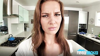 Energetic Jewel Diamant's missionary trailer