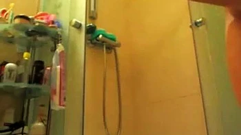 Kinky Webcam SHow In The Shower F: Big Tits, Amateur  Blonde Porn