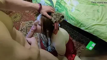 Мастерица миньета с глотанием спермы от первого лица в домашнем порно видео