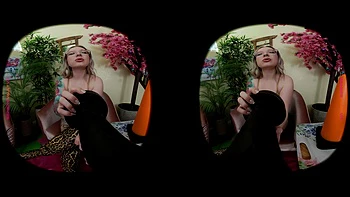 Kaiia Eve - Stretched to the Limit