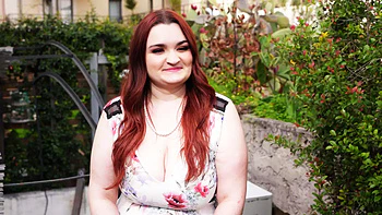 No more perversion for Amandine, 28 years old... - Jacquie et Michel TV