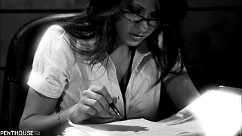 Kittens vs. Cougars - Episode 4