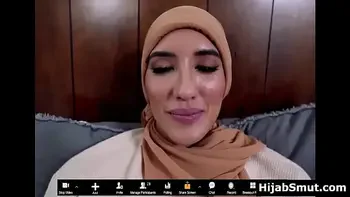 Arab virgin keeps her hajib on while fucking christian guy