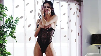 Alberto Blanco and Natasha Lapiedra in sensual action from babes