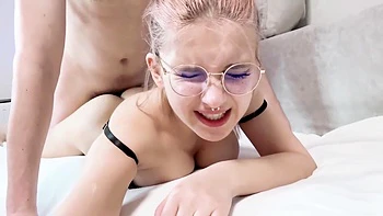 Seksualnaya Blondinka Gotova Na Vse