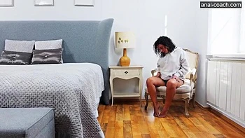 Kudrashka Ksu Has Her First Time Anal Experience