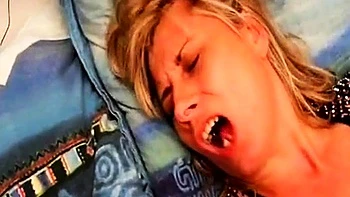 French Slut Lisa Squirts Hard on Brutal Fisting