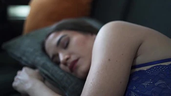 Kendra Heart - Drowsy Beauty