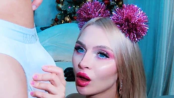 Blonde Babe Satisfies Her BF