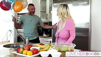 Watch provocative Charles Dera and Gigi Sweets's video