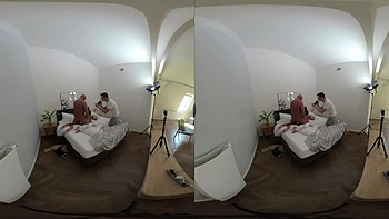 Betzz Behind The Scenes VR Part One – Athetlic Sorority Girl