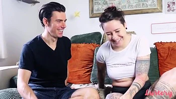 Ursinae And Fennel At Close Quarters