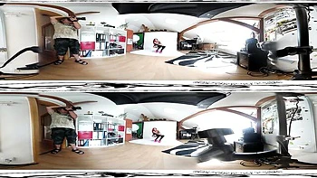 Stunning doxy at virtual reality smut