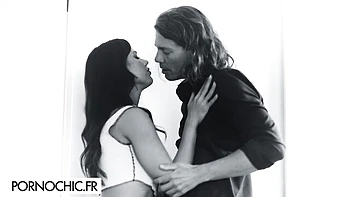 PORNOCHIC - hd video