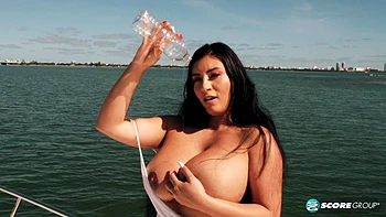 SCORELAND's Slow Motion Boobs - Daria, Jenni Noble, Kim Velez, Scarlet Red, and Selena Adams - Scoreland