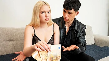 Nikoletta Queen's natural tits clip by Hunt4k