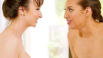 Bella Rolland And Lexi Luna