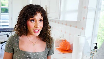 The pretty brunette Liv Revamped fucks with her boyfriend in the kitchen.