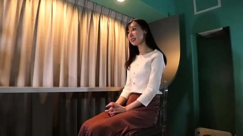 清楚な美人妻がキスから始まり乳首とオマンコ愛撫でゆっくり濡れる