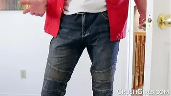 Busty blonde wife Briana Banks loves makeup sex